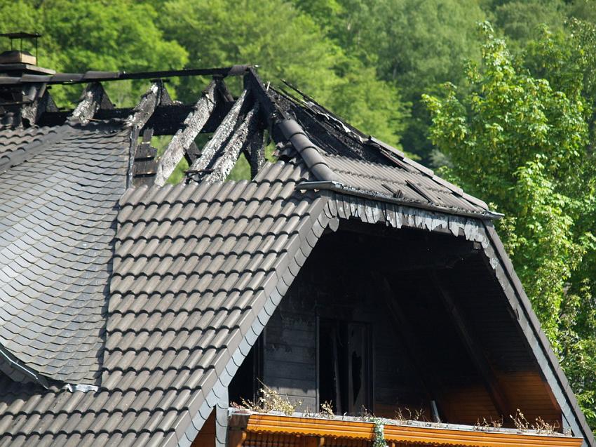 Holzhaus abgebrannt Lohmar Donrath P13.JPG